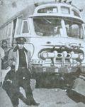 교통-1950년대 버스와 운전기사 썸네일 이미지